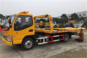 长丰哪里有拖车服务